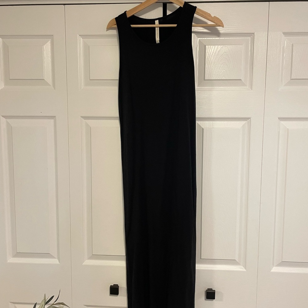 Babaton Black Sleeveless Dress